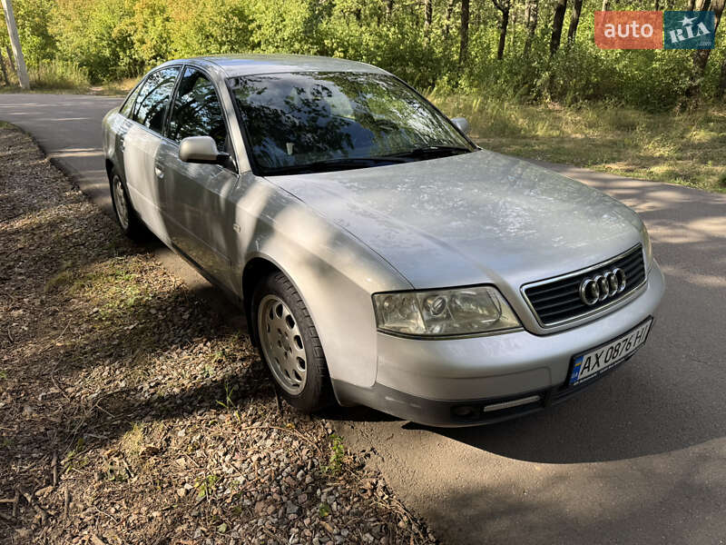 Седан Audi A6 1999 в 