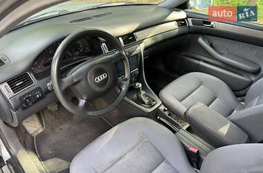 Седан Audi A6 1999 в 