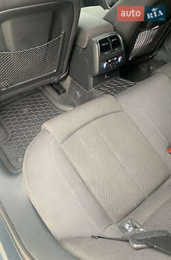 Универсал Audi A6 2012 в 