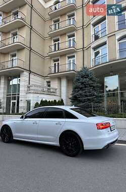 Седан Audi A6 2014 в 