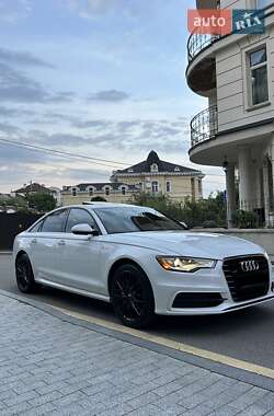 Седан Audi A6 2014 в 