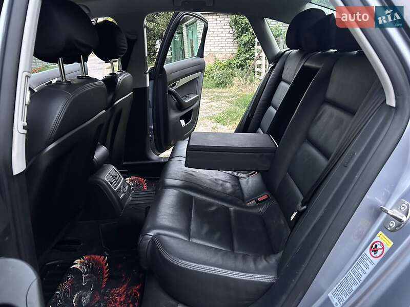 Седан Audi A6 2006 в Хмельнике