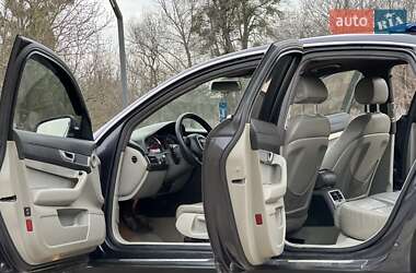 Седан Audi A6 2004 в 