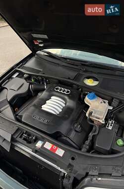 Седан Audi A6 2004 в 