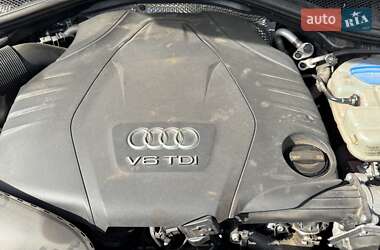 Седан Audi A6 2013 в 