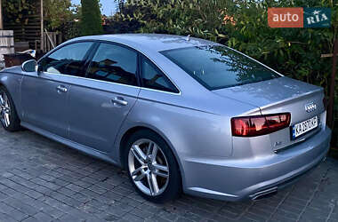 Седан Audi A6 2015 в 