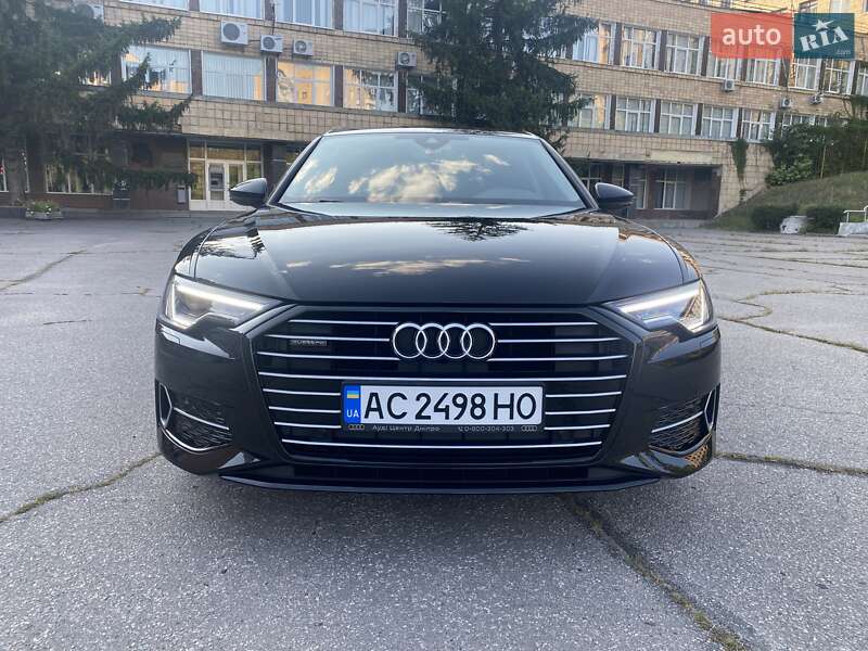 Седан Audi A6 2022 в Киеве