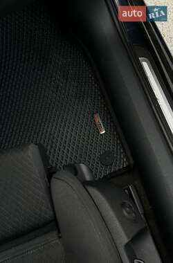 Седан Audi A6 2013 в 