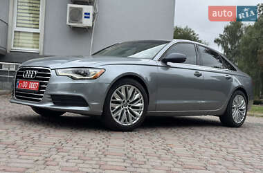 Седан Audi A6 2015 в 