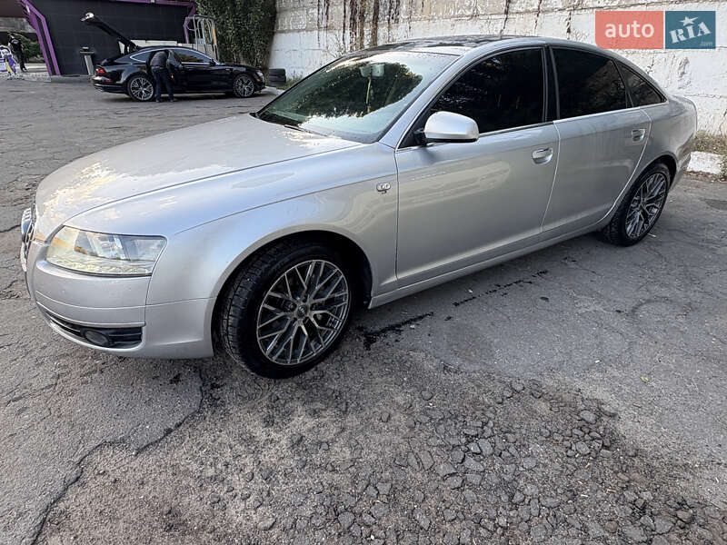 Седан Audi A6 2005 в 