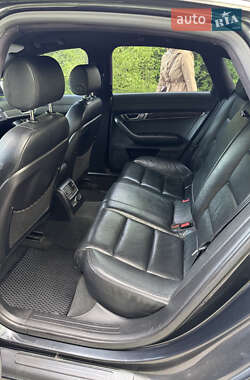 Седан Audi A6 2004 в 