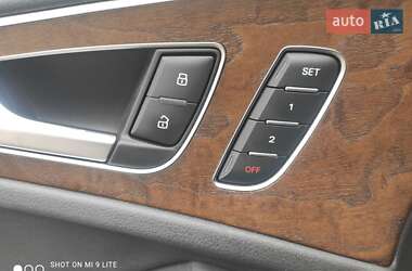 Седан Audi A6 2015 в 