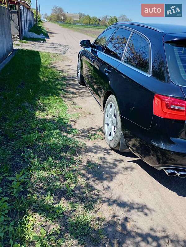 Универсал Audi A6 2012 в Ракитном