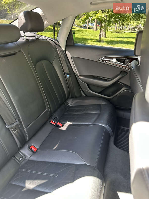 Седан Audi A6 2014 в Киеве