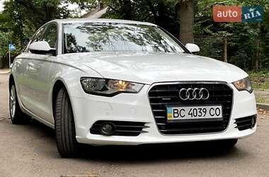 Седан Audi A6 2012 в 