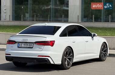 Седан Audi A6 2019 в 
