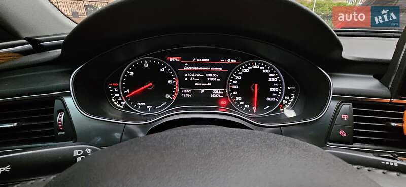 Седан Audi A6 2015 в Киеве