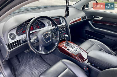 Седан Audi A6 2010 в 