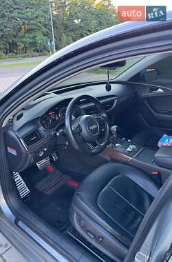 Седан Audi A6 2014 в 