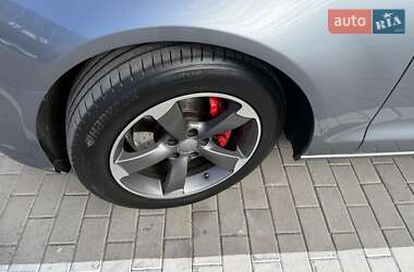 Седан Audi A6 2012 в 