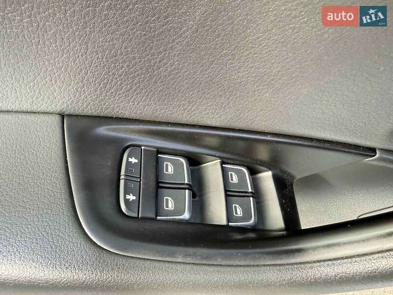 Седан Audi A6 2012 в Луцке