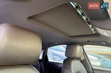 Седан Audi A6 2012 в 