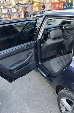 Универсал Audi A6 2004 в 