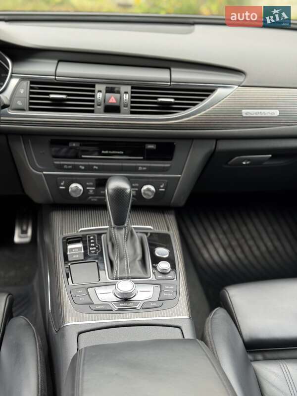 Универсал Audi A6 2015 в Киеве