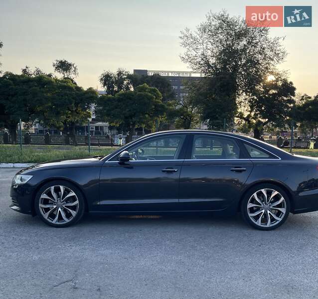 Седан Audi A6 2014 в Киеве