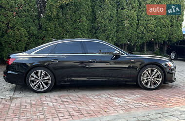 Седан Audi A6 2019 в 