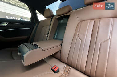 Седан Audi A6 2019 в 