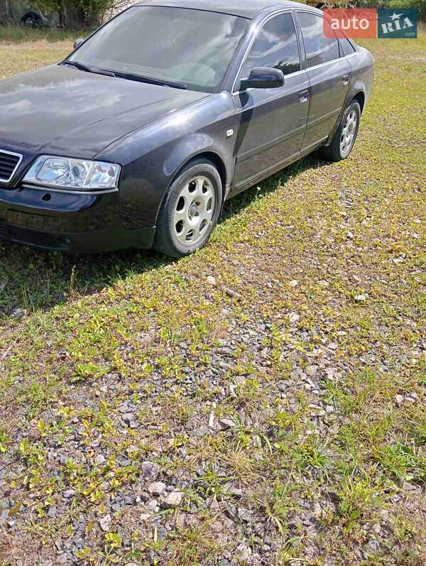 Седан Audi A6 2002 в Рокитном