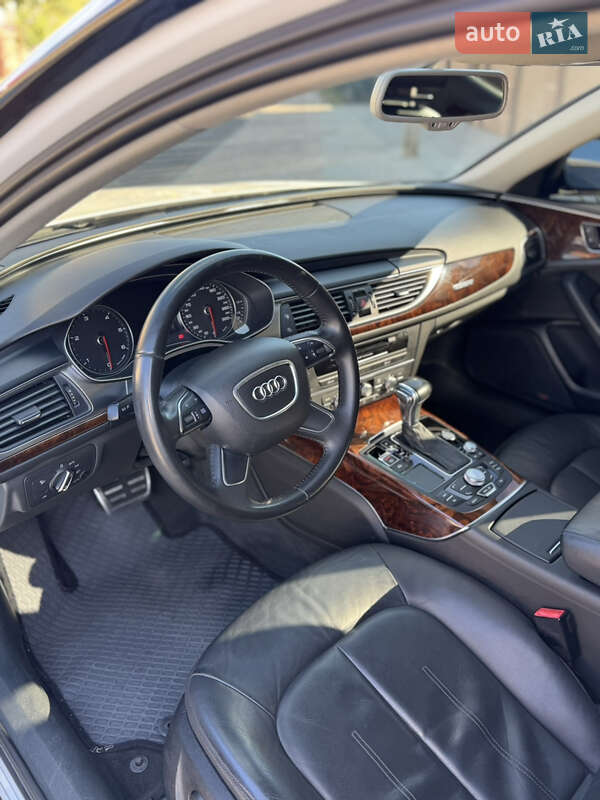 Седан Audi A6 2014 в Одессе