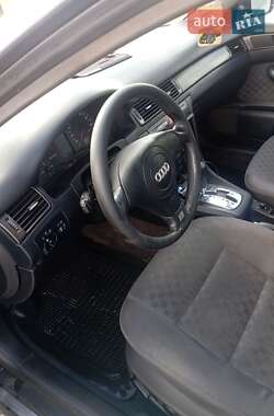 Универсал Audi A6 1998 в 
