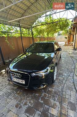 Седан Audi A6 2011 в Измаиле