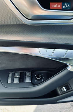Седан Audi A6 2019 в 