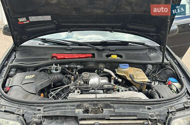 Універсал Audi A6 2001 в 