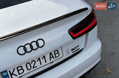 Седан Audi A6 2015 в 