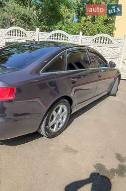 Седан Audi A6 2009 в 