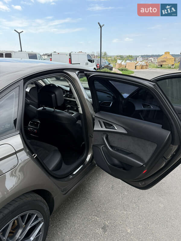 Седан Audi A6 2013 в Ровно