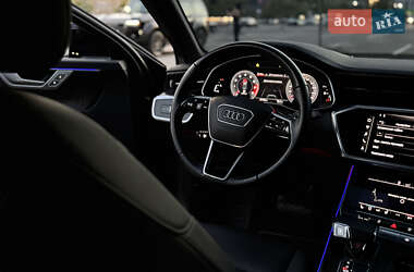 Седан Audi A6 2019 в 