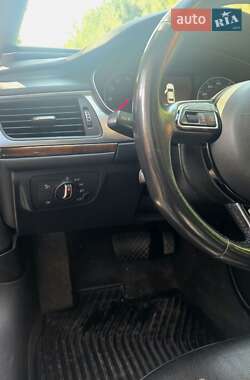 Седан Audi A6 2015 в 