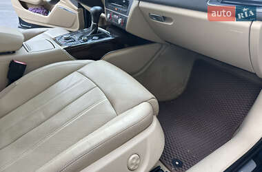 Седан Audi A6 2013 в 