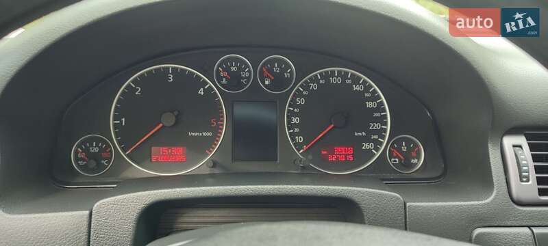 Седан Audi A6 2003 в Коростене