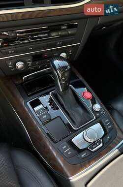 Седан Audi A6 2015 в 