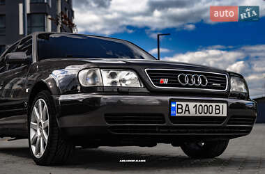 Седан Audi A6 1995 в 
