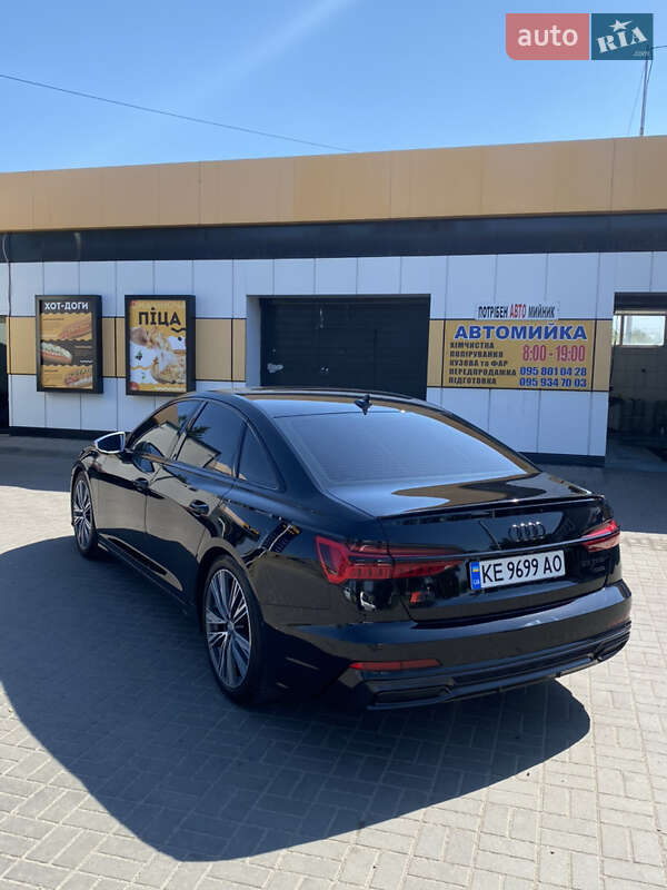Седан Audi A6 2019 в Днепре