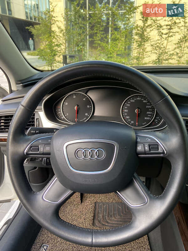 Седан Audi A6 2013 в Києві