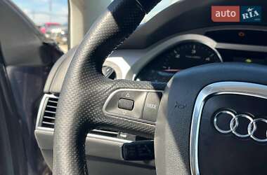 Седан Audi A6 2010 в 