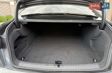 Седан Audi A6 2018 в 